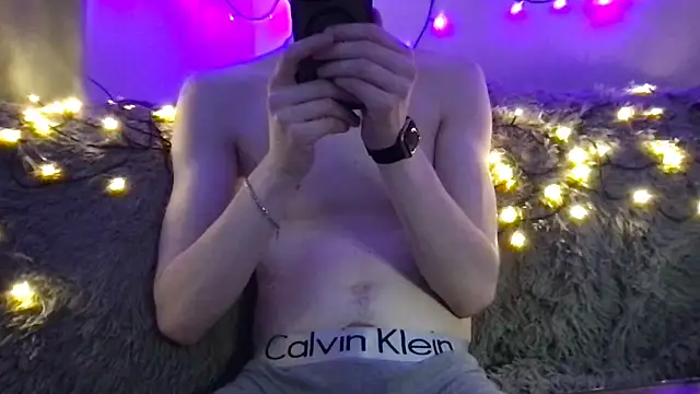 max o max42 online show from 02-24-25, 09:20