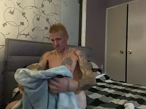 Snapshot of Sweetpasses chatting on 02-02-25, 07:41 Sweetpasses online show from 02-02-25, 07:41