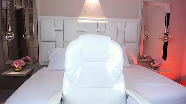 JessyEvans online show from 12-05-25, 07:55