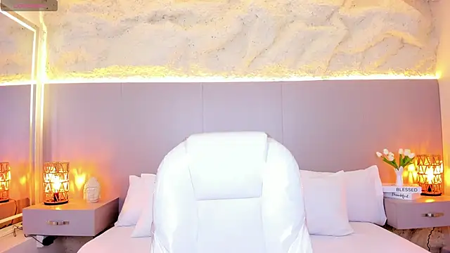 JessyEvans online show from 04-06-26, 07:37