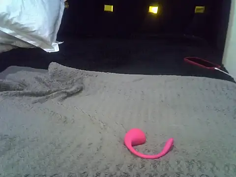 Its tyra online show from 01-07-26, 04:23