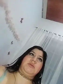 keterinjones--11 online show from 11-16-25, 04:56