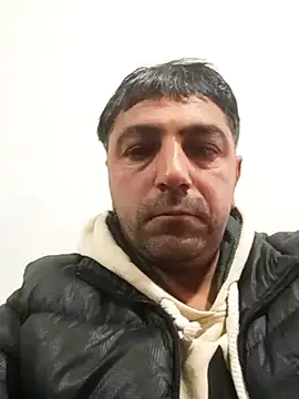 Snapshot of Muratcanik44 chatting on 02-10-26, 12:59 Muratcanik44 online show from 02-10-26, 12:59