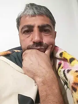 Snapshot of Muratcanik44 chatting on 02-06-26, 10:39 Muratcanik44 online show from 02-06-26, 10:39