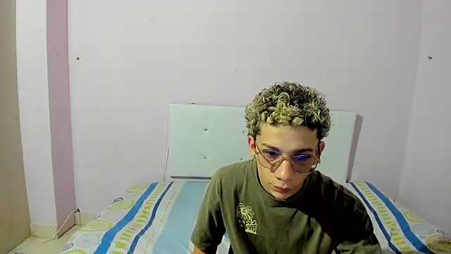 mateodeamjo online show from 11-02-25, 06:07