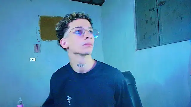 mateodeamjo online show from 03-08-26, 01:11