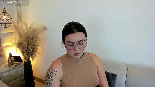 1m dalhia online show from 05-11-26, 08:28