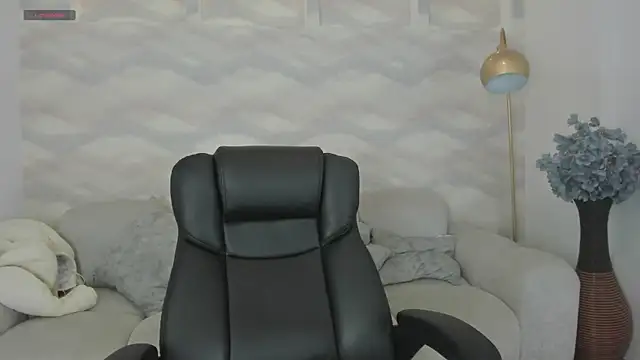 1m dalhia online show from 11-29-25, 09:04