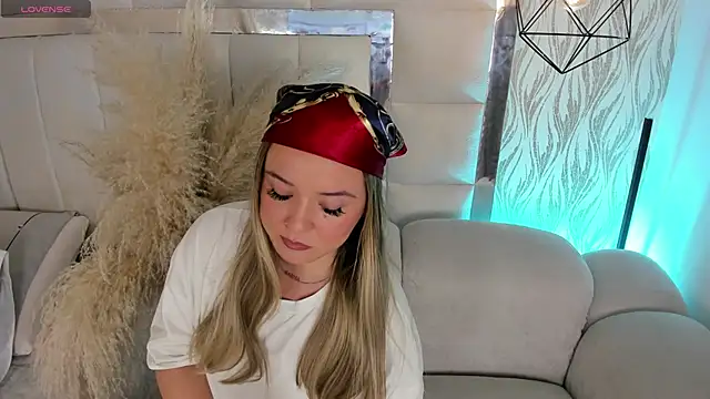 1m dalhia online show from 11-20-25, 08:42