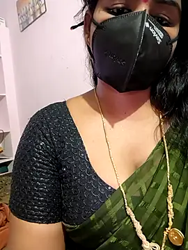 louise92 online show from 04-13-26, 06:39