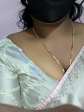 louise92 online show from 12-08-24, 08:36