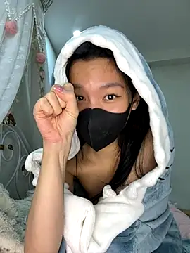 Gyuu-Nyuu online show from 12-05-25, 11:42