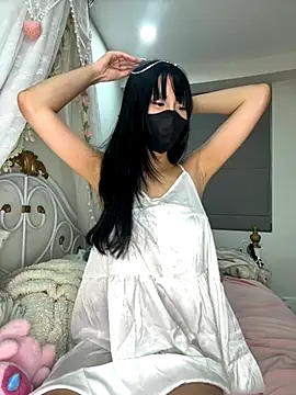 Gyuu-Nyuu online show from 11-27-25, 11:43