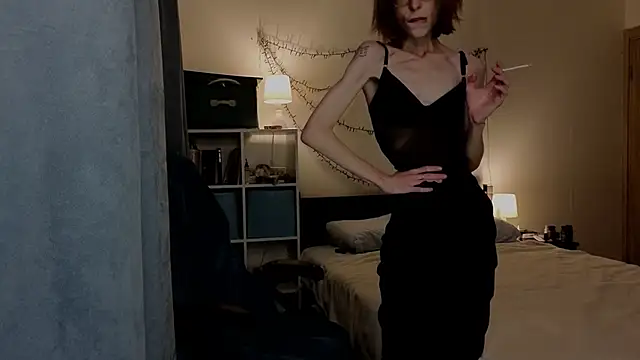 Snapshot of amber_quell_here chatting on 10-24-25, 03:11 amber quell here online show from 10-24-25, 03:11