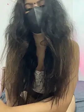 Angel Zaara online show from 10-15-25, 07:11