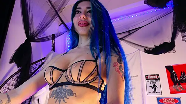 AriaVoss online show from 11-30-25, 10:10