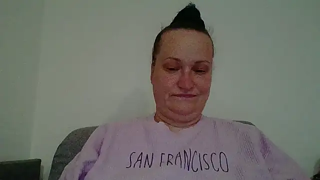  squirty cum lady  online show from 10-08-25, 01:40