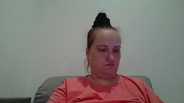  squirty cum lady  online show from 10-10-25, 05:08