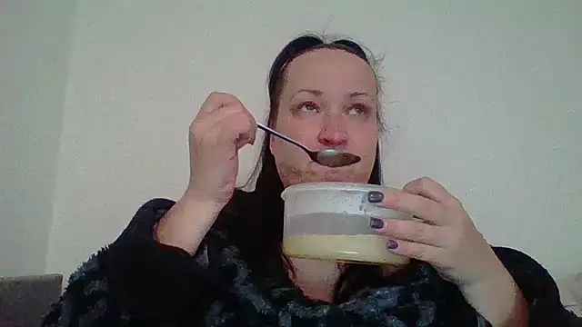  squirty cum lady  online show from 10-18-25, 05:20