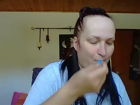  squirty cum lady  online show from 09-14-25, 08:15