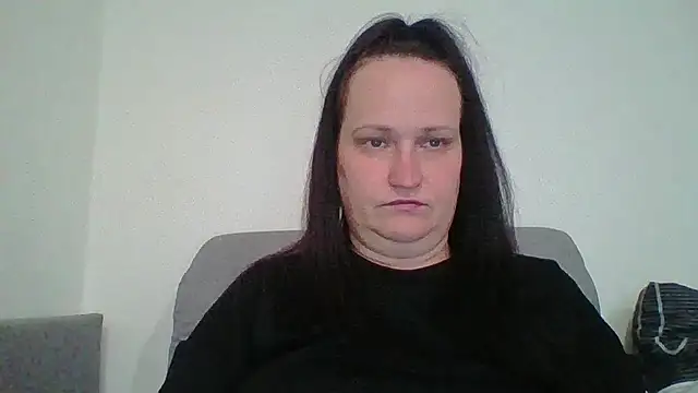  squirty cum lady  online show from 10-15-25, 07:00