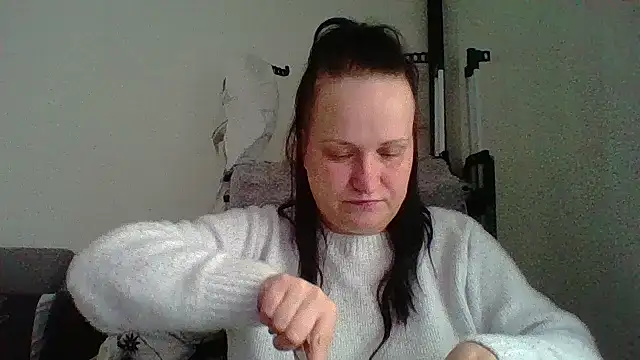  squirty cum lady  online show from 11-05-25, 09:45