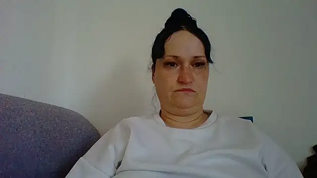  squirty cum lady  online show from 07-17-26, 05:37