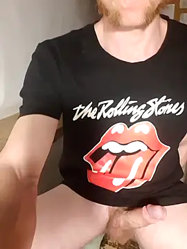 Snapshot of NochnoyGest chatting on 10-16-25, 10:51 NochnoyGest online show from 10-16-25, 10:51