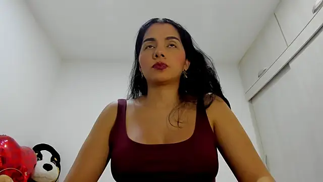 Amelia Debora Antonella online show from 05-27-26, 03:41
