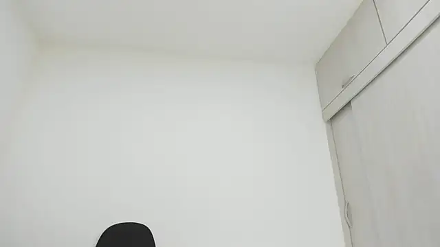 Amelia Debora Antonella online show from 03-19-26, 01:33