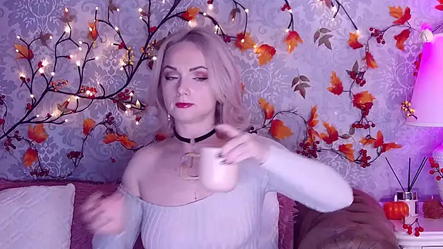 EllianaReese online show from 11-04-25, 02:37