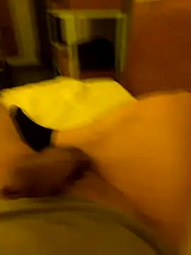 fekedaniel1999 online show from 12-05-25, 08:06