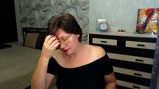 VitaCharm online show from 11-16-25, 08:57