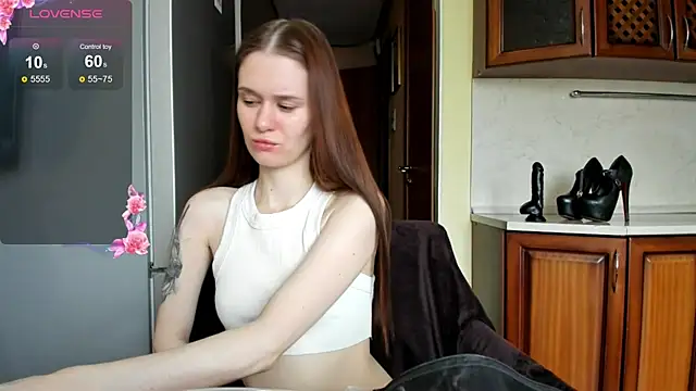 EmilySoul online show from 04-18-26, 01:52