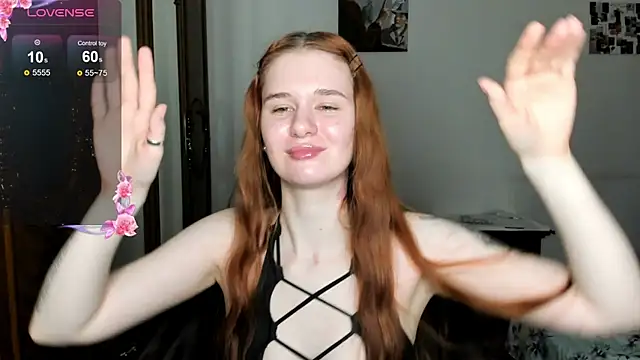 Snapshot of EmilySoul chatting on 03-03-25, 12:01 EmilySoul online show from 03-03-25, 12:01