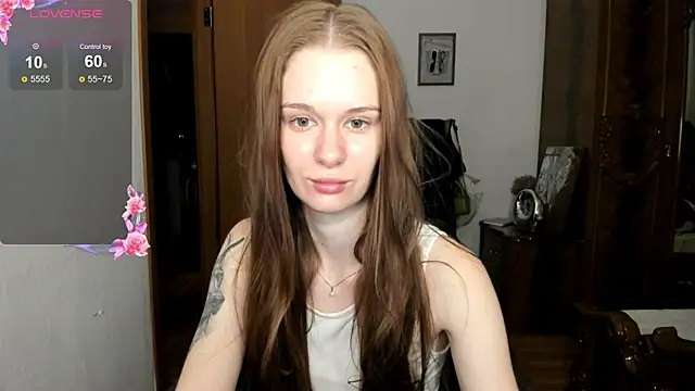 Snapshot of EmilySoul chatting on 06-04-26, 06:23 EmilySoul online show from 06-04-26, 06:23