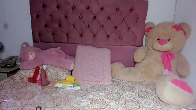 Dana Jeins online show from 03-08-26, 01:47