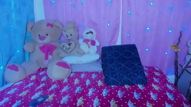 Dana Jeins online show from 12-04-25, 01:10