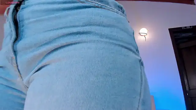 AllyJensen online show from 10-31-25, 10:56