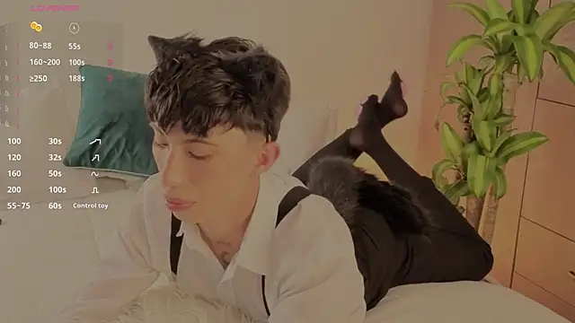 FabianPriince online show from 10-31-25, 07:21