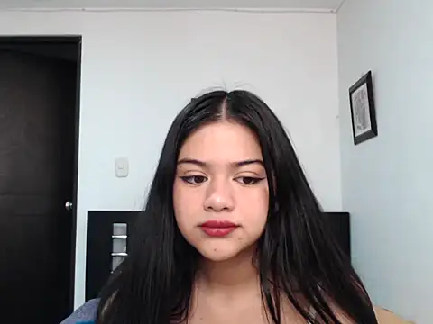 Snapshot of angelbeat_ chatting on 01-08-25, 10:48 angelbeat online show from 01-08-25, 10:48