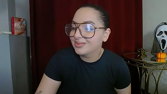 BustyAllyy online show from 10-31-25, 06:26