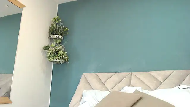SharisWillian online show from 07-08-26, 04:02