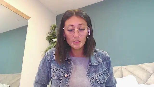 SharisWillian online show from 01-18-26, 04:27