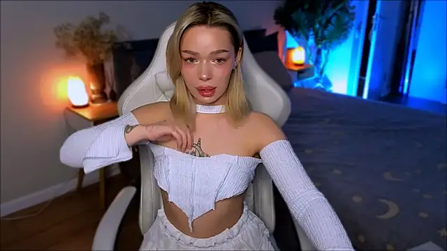 Lily Yin online show from 01-14-26, 05:55