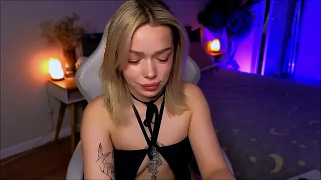 Lily Yin online show from 01-17-26, 05:33