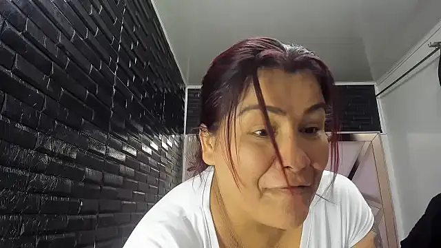 DaianaLutz online show from 01-07-26, 02:22