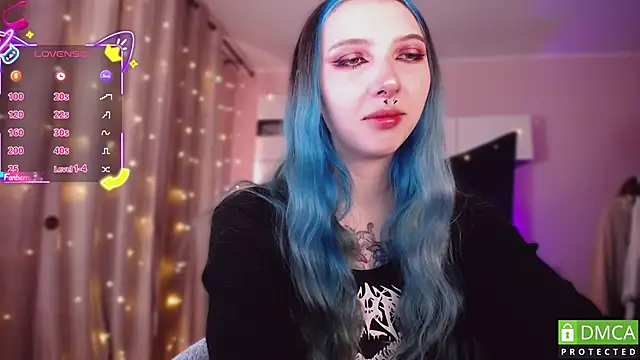 JustMeowGirl online show from 11-22-25, 04:33