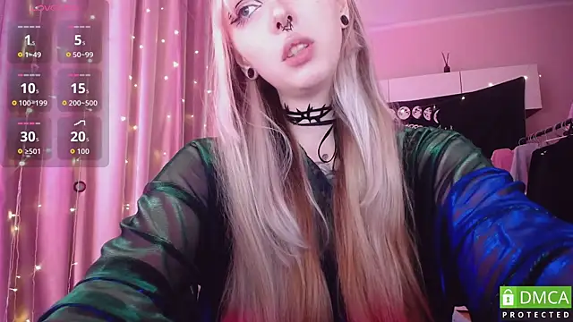 Snapshot of JustMeowGirl chatting on 07-03-26, 05:58 JustMeowGirl online show from 07-03-26, 05:58