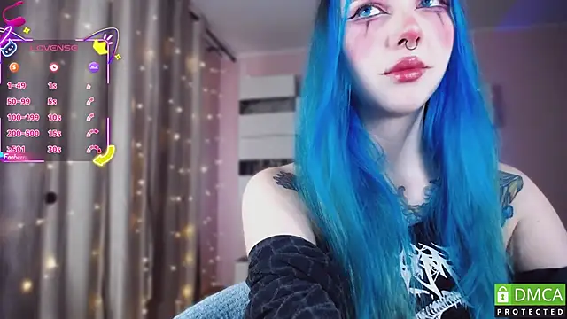 Snapshot of JustMeowGirl chatting on 10-17-25, 04:27 JustMeowGirl online show from 10-17-25, 04:27